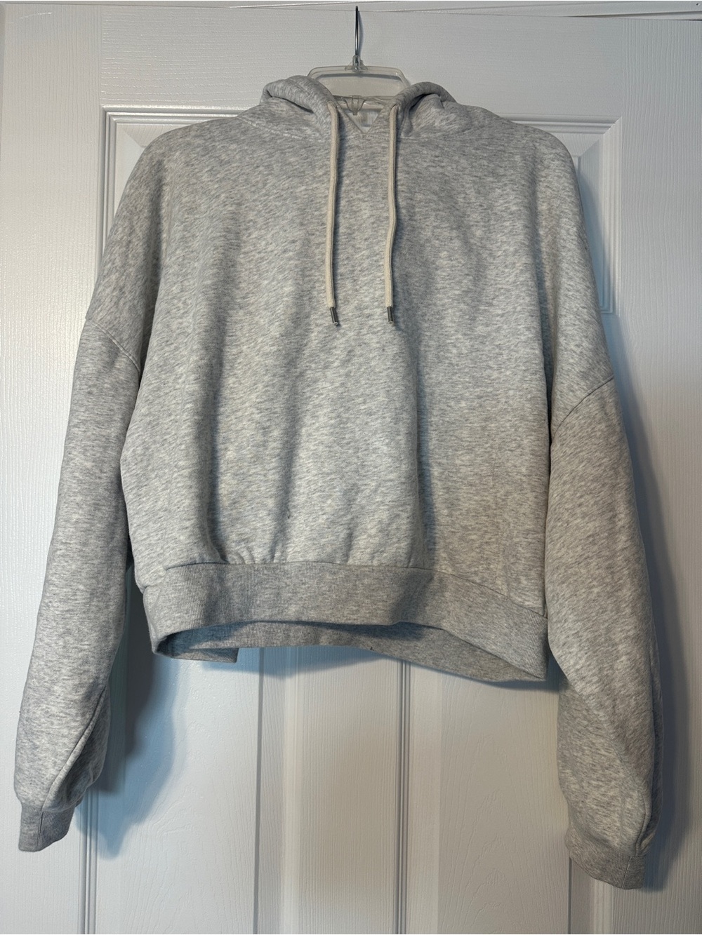 GAP VintageSoft Cropped Hoodie- Grey - Picture 2 of 7